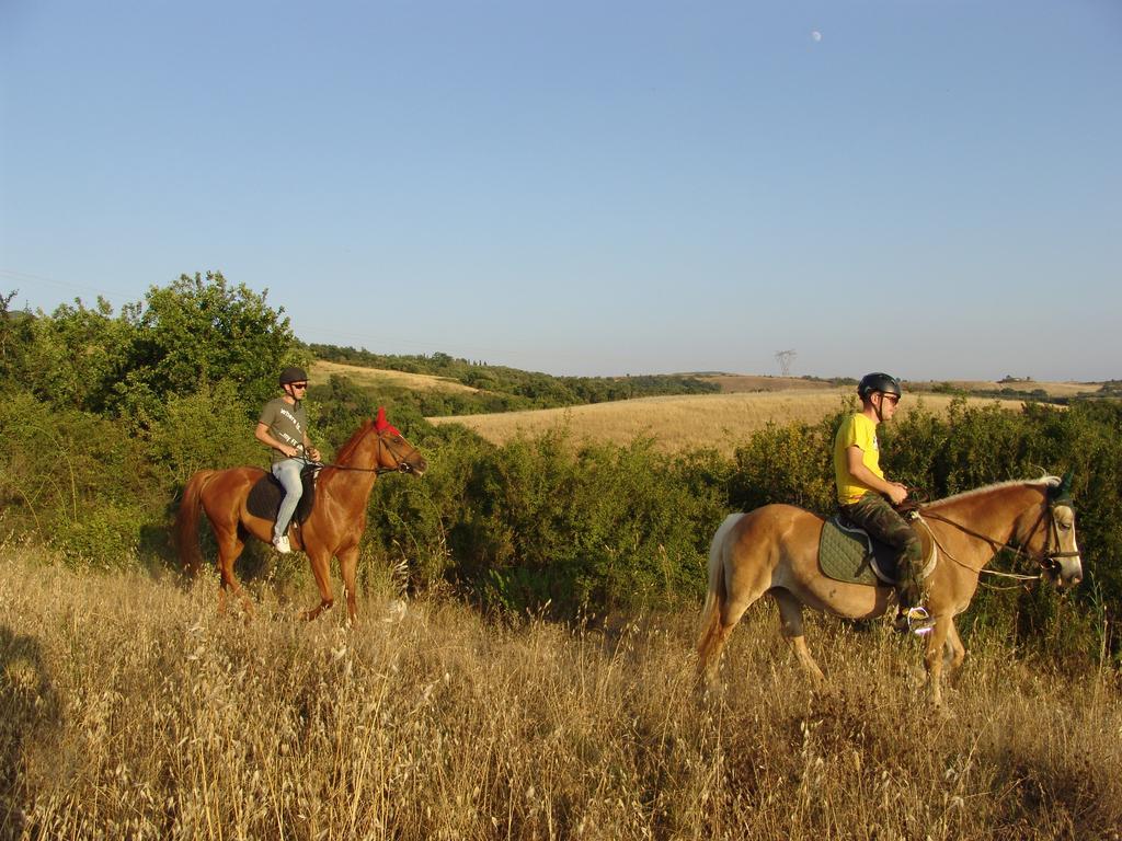 Agriturismo Eco-Bio Belmonte Vacanze มอนตาโยเน ภายนอก รูปภาพ
